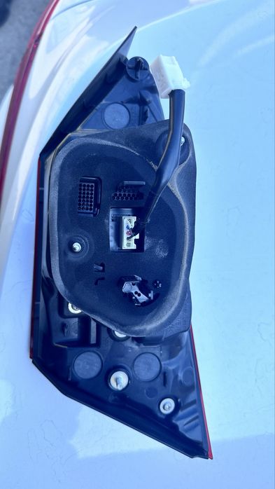 Фонарь от камри 70