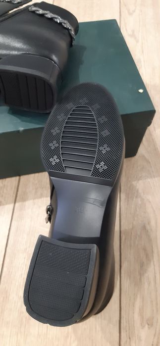 Продам полусапоги