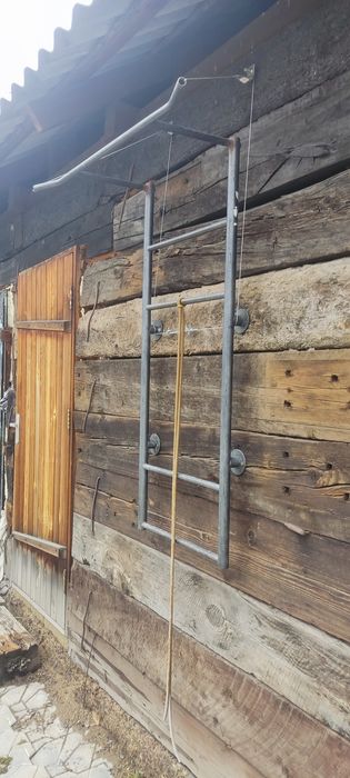 Продам  отличный Турник