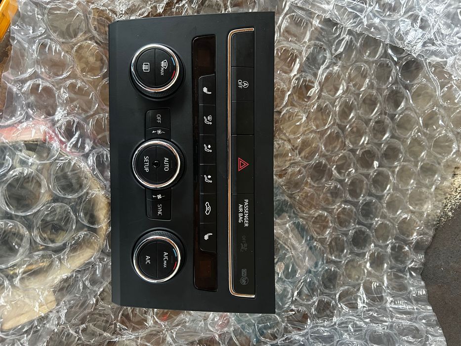 Управление климатроник за Сеат Леон 5ф