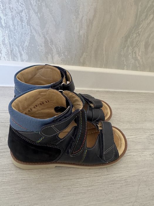 Продам Ортопедический обувь 33 размер