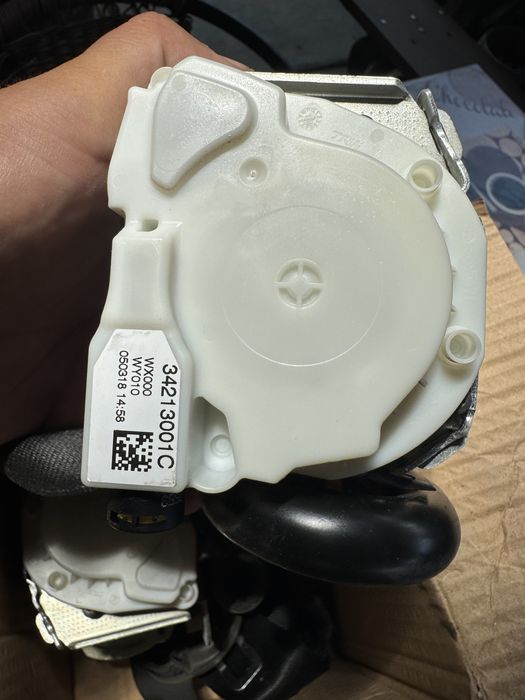 Audi Q2 2018 колани