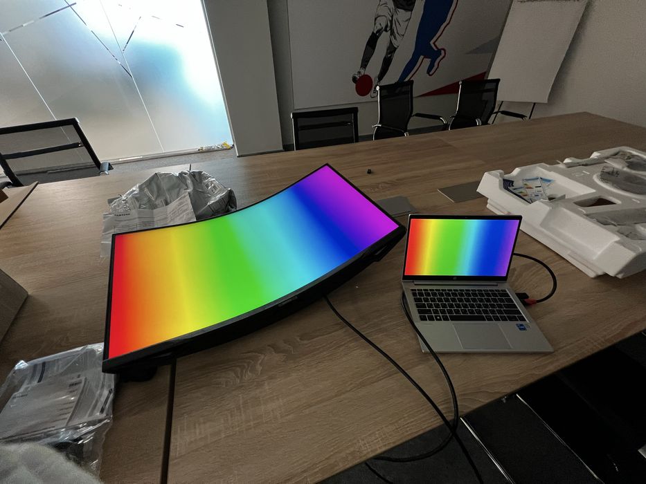 Монитор Samsung Odyssey G7 Neo 32”