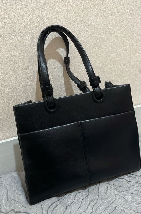 Продам сумку а4 вместительную