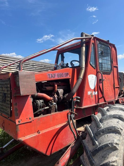 VÂND URGENT  taf motor iveco 180 cai