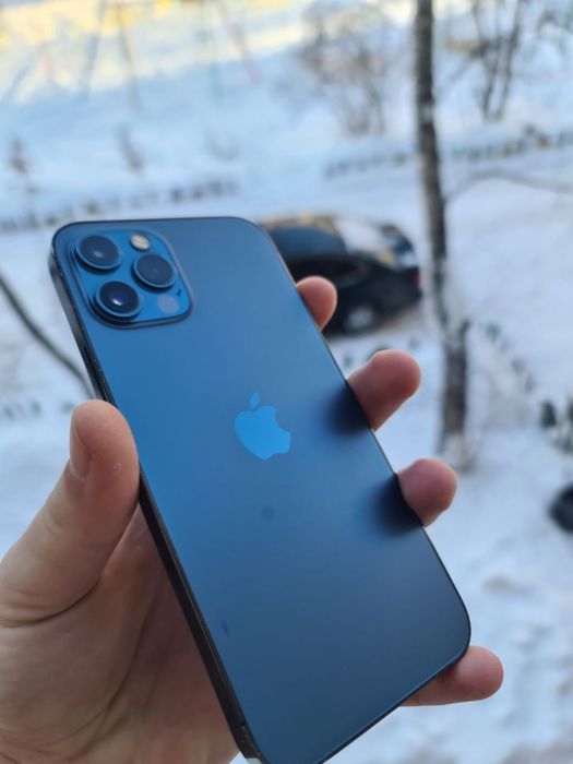 Продам Iphone 12 pro