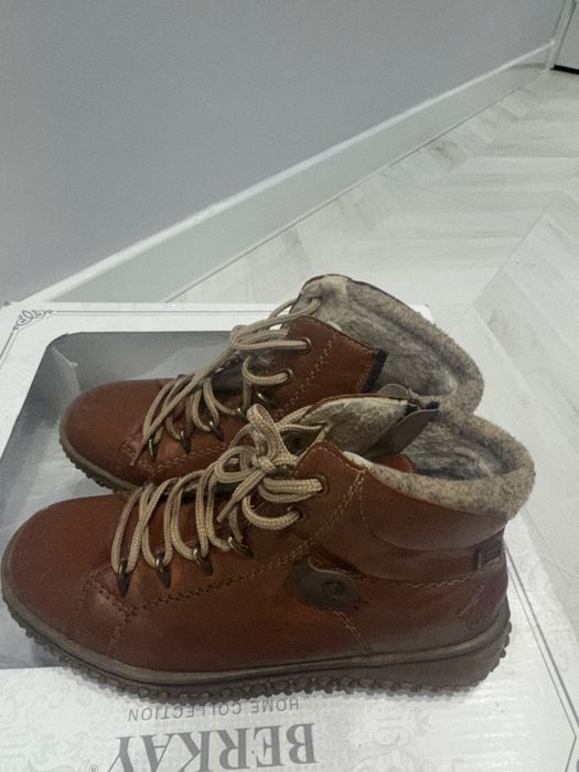 Ботинки в отличном состояний