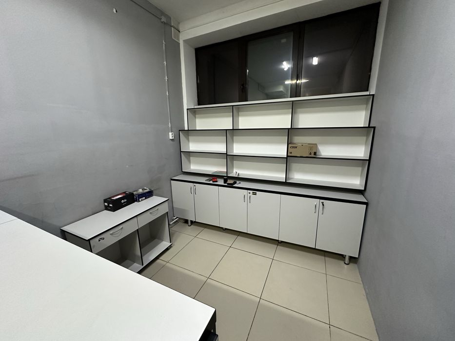 Продам торговые витрины