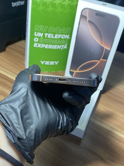 iPhone 16 Pro Max • 256 GB • Desert Titanium