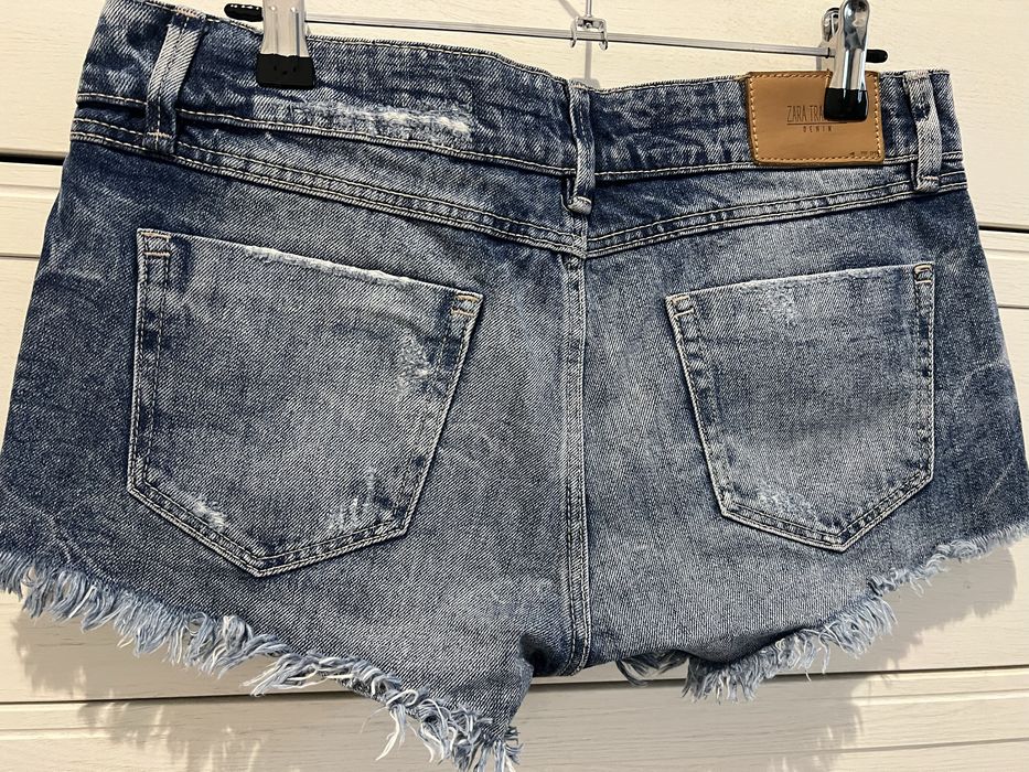 Blugi scurti dama Zara