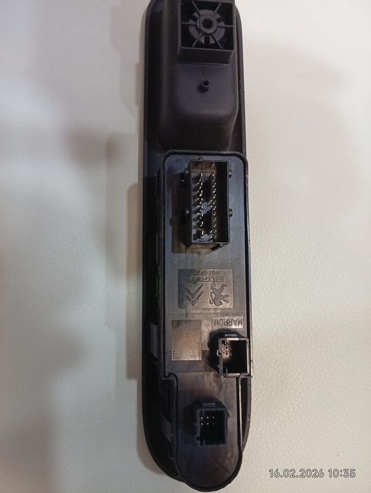 Панел управление огледала и стъкла Пежо 5008