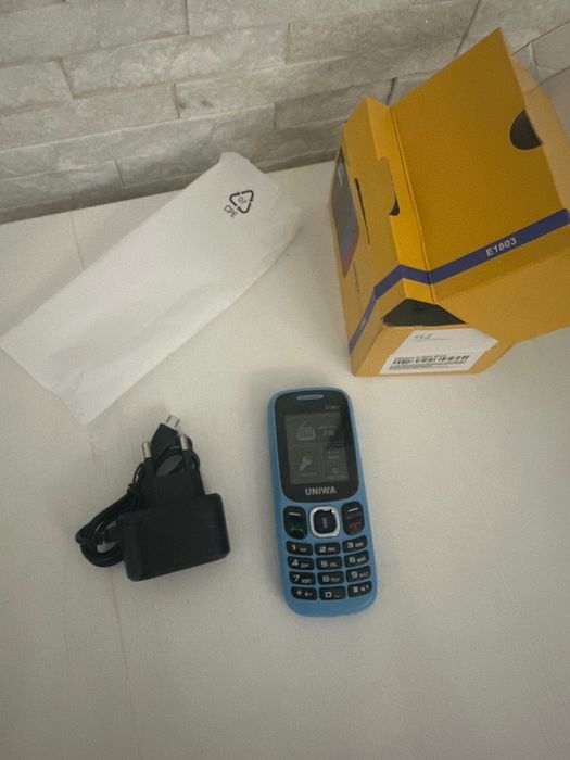 Telefon mobil dual sim NOU cu butoane