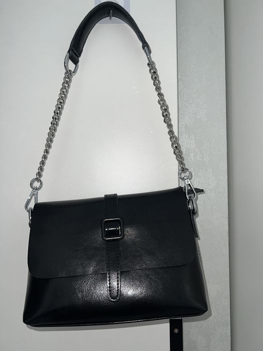 Сумка со съемным ремнем на цепочке