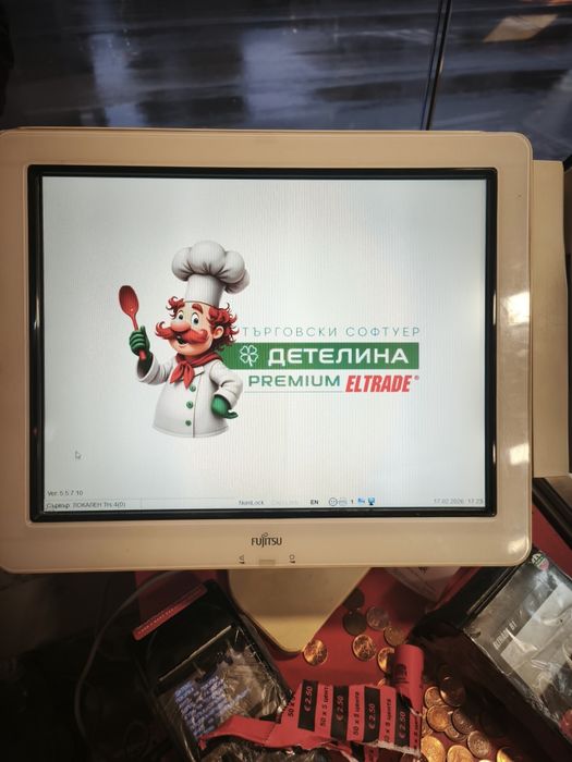 Touchscreen монитор