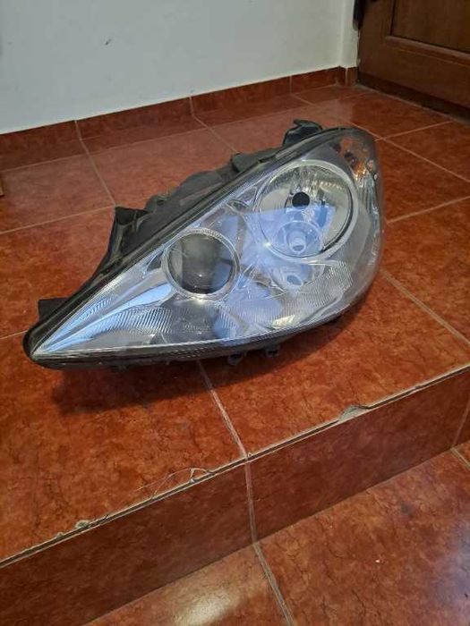 Far stanga Peugeot 807 original Europa