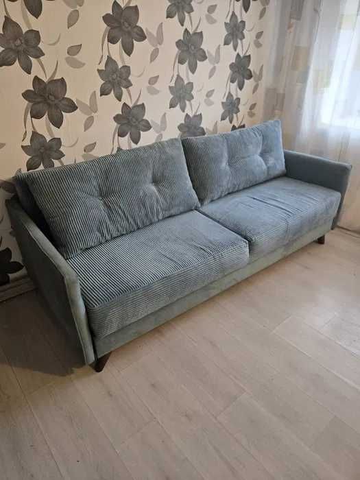 Ръжево-две къщи в 1дка двор - 42000е