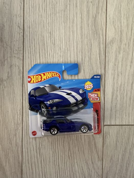 hot wheels / 5 евро