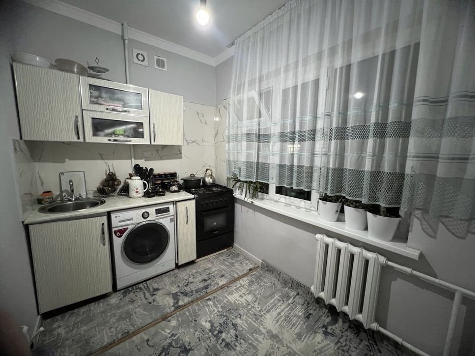 Олмазор тумани, Тансикбоев 3 да 1 хона 40 кв ли уй сотилади