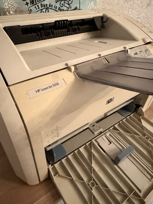 Продам принтер HP