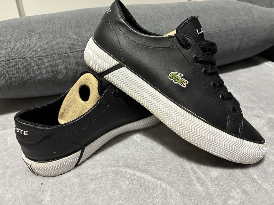 Tenisi Lacoste marimea 38