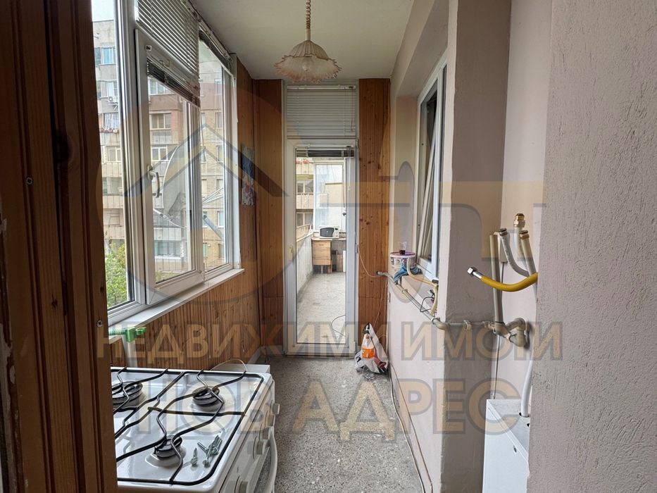 Продава се Тристаен апартамент в Търговище, Център - 83 кв.м за 1321 €/кв.м - Снимка #7