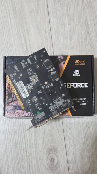 Продам видиокарту Gtx 750 2 gb