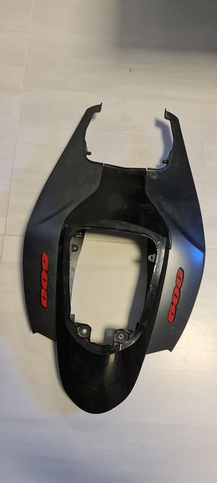 Carena  codita  Suzuki GSXR 600 anii 2006 2007  k6 k7 carene