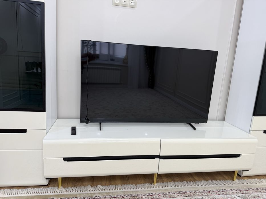 Продам шкаф и тумба под тв