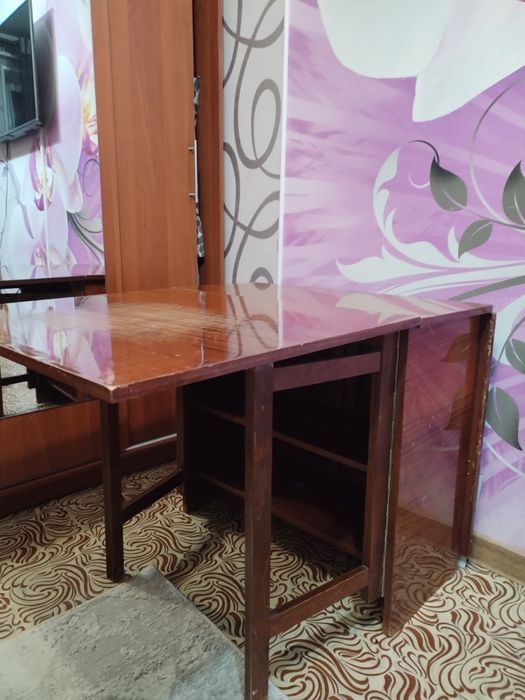 Продаю стол - книжка