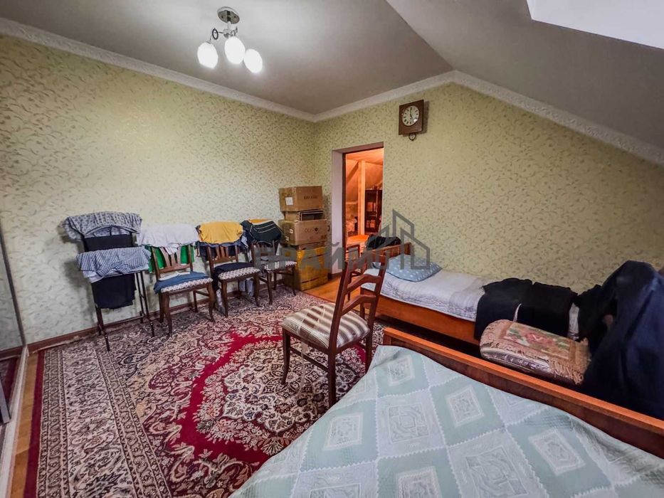 ПРОДАМ 5 ком. дом Центр (Артем ПРАЙМ)