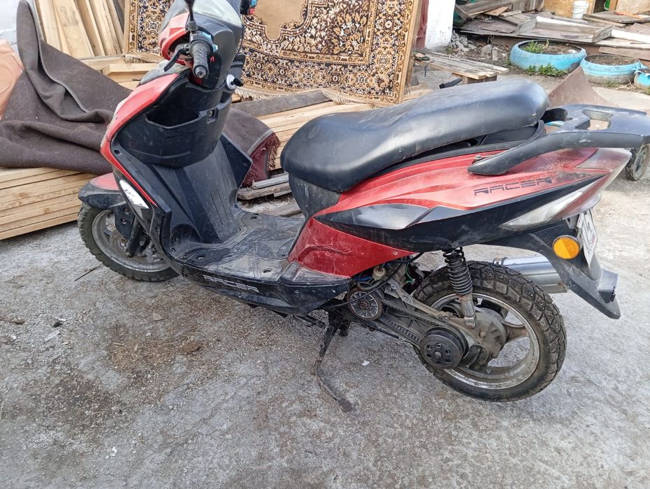 Продам скутер хор