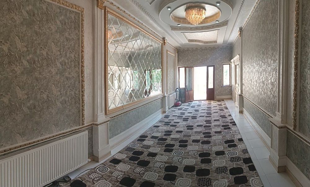 Srochna skidkada. Pobedada 2qavatli  uy sotiladi. Toshmi postdan õtgan