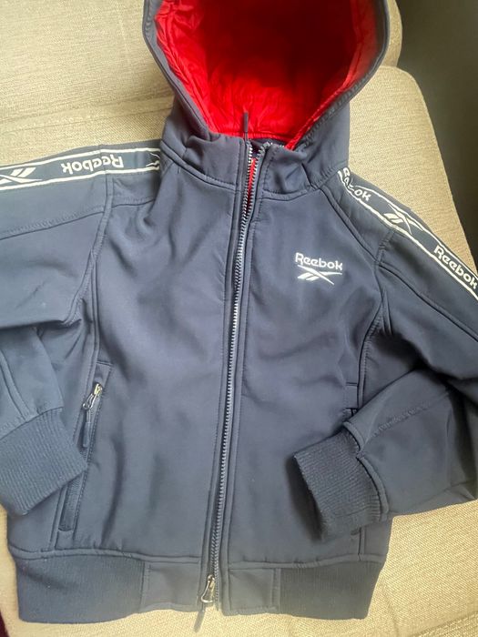 Спортно детско яке Reebok