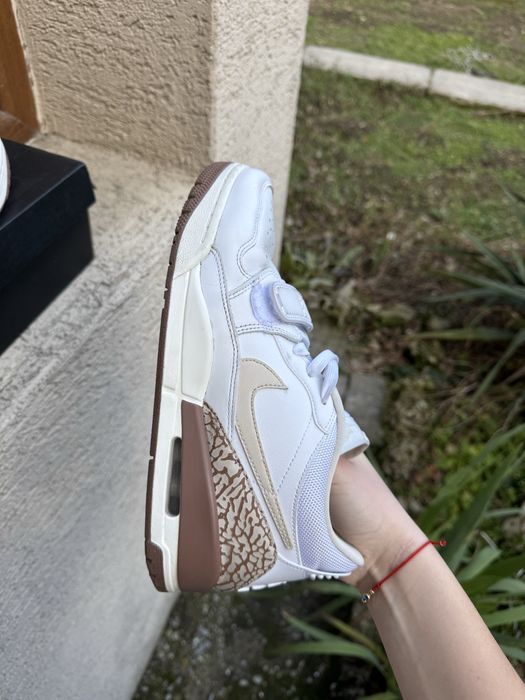 Jordan Legacy 312 low (40.5)