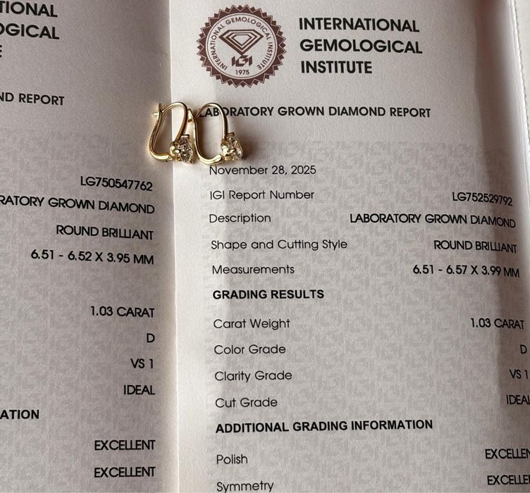 Золотые серьги с бриллиантми 2 карата