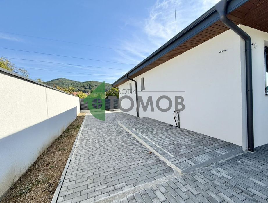 Продава се Къща в с. Змейово, Област Стара Загора - 150 кв.м за 1867 €/кв.м - Снимка #5