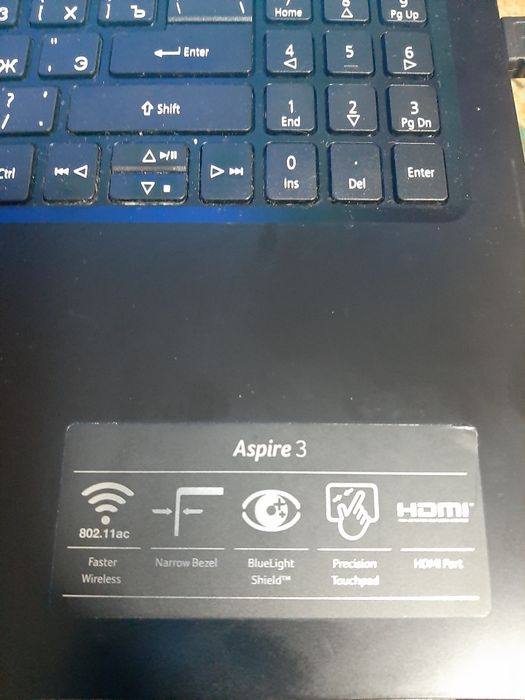 Ноутбук Aser Aspire3