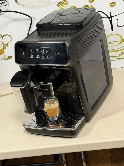 Кафемашина кафе автомат Philips EP2231 с гаранция