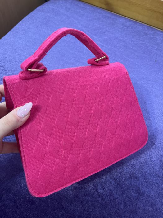 Розова чанта с дълга дръжка