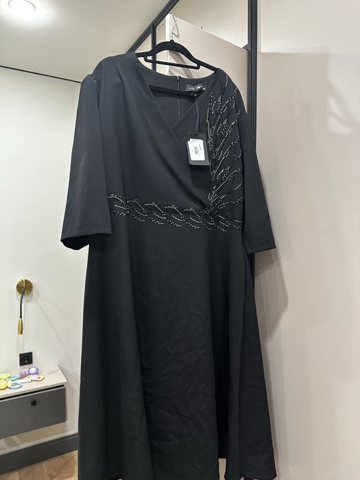 Новое женское платье