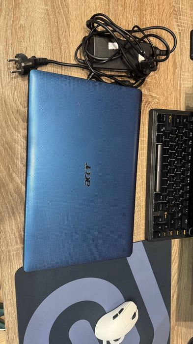 Ноутбук : Acer Aspire 5750G