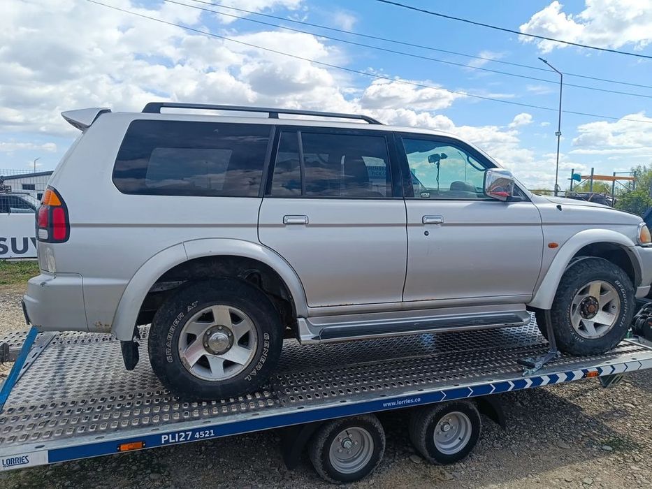 Dezmembrez Mitsubishi pajero sport 2.8td(4m4a) 2.5 (4d56) și 3.0v6