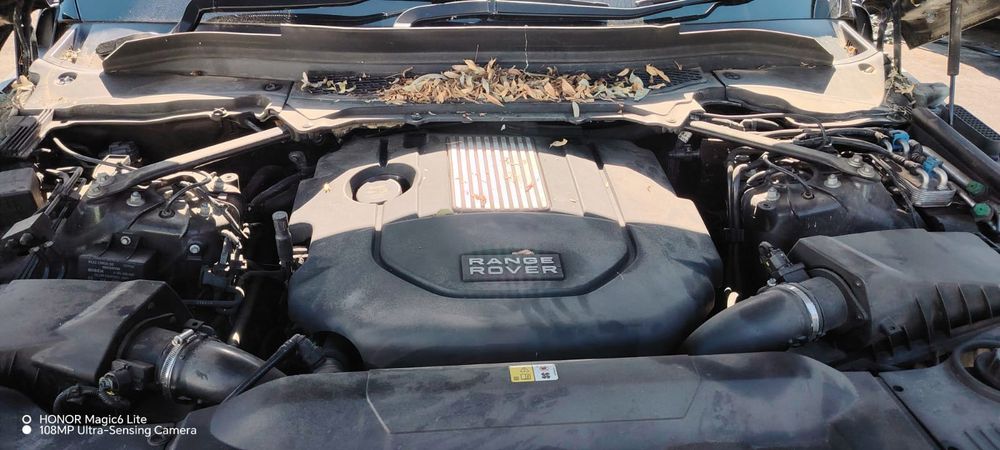 Dezmembrez Land Rover Range Rover - 4 (2012 - 2017), 3.0 tdv6, automatic, 306DT