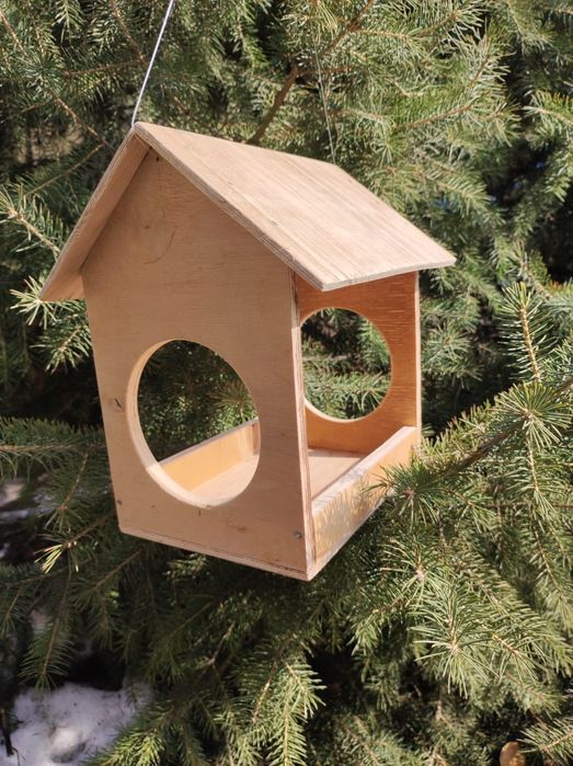 Кормушку для птиц