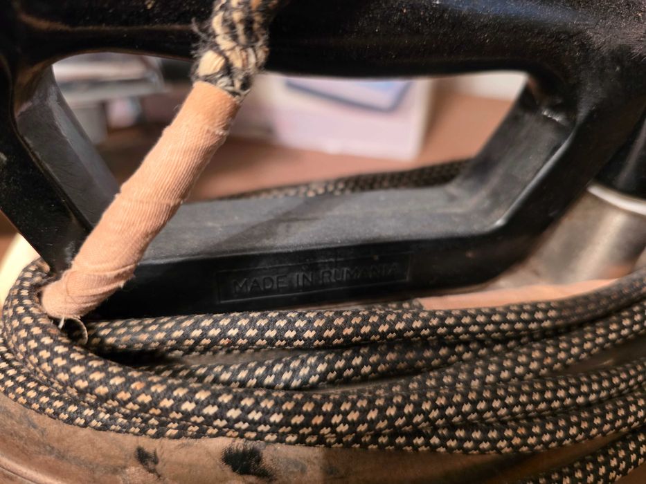 Fiare de călcat electrice vintage anii 1950 - 1980.