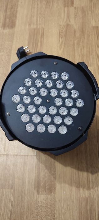 Par led noi la cutie  36X3 watt