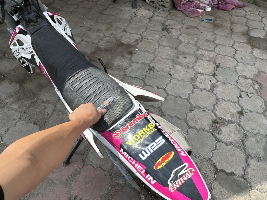 Продам эндуро 06 250куб