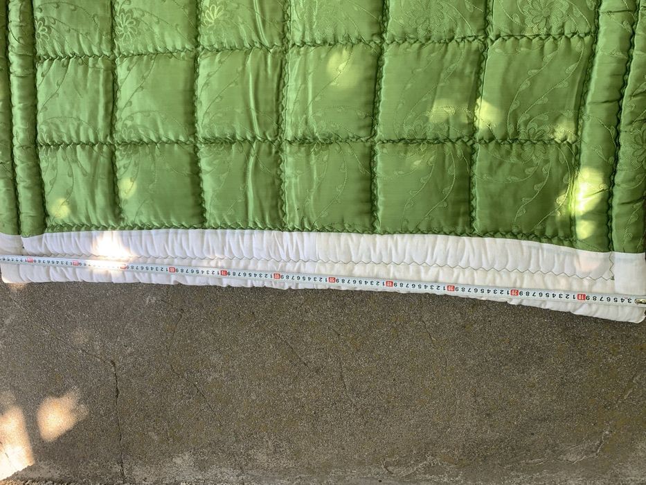 Копринен вълнен  юрган