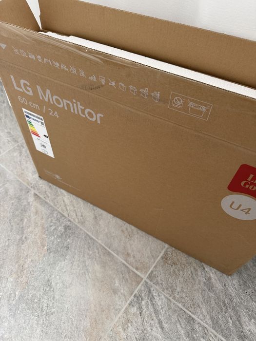 i5 10 GEN 10600K.4,8GHZ 12CORE 32GB  ddr4,ssd nvme 512GB video 8GB GTX1070 monitor24 nou LG 120HZ