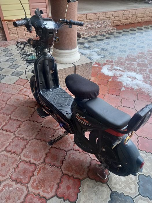 Скутер SUP 16 ..